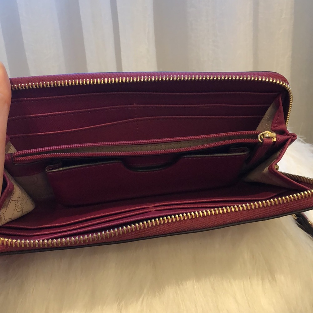 Wallet - Picture 8 of 10